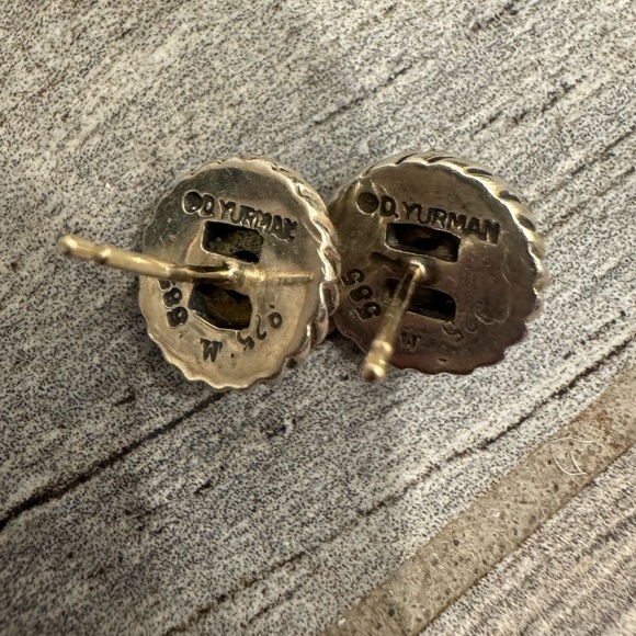 DAVID YURMAN Sterling & 14K Cable Cookie Post Small Red Stone Garnet Earrings - Picture 4 of 12